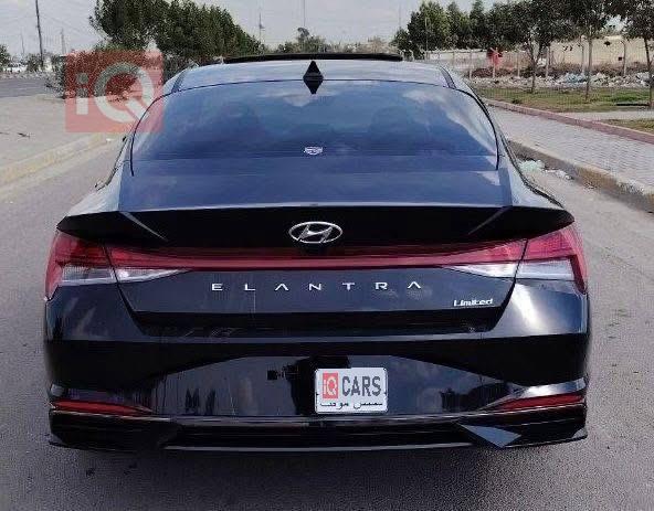 هیوندای ئەلەنترا